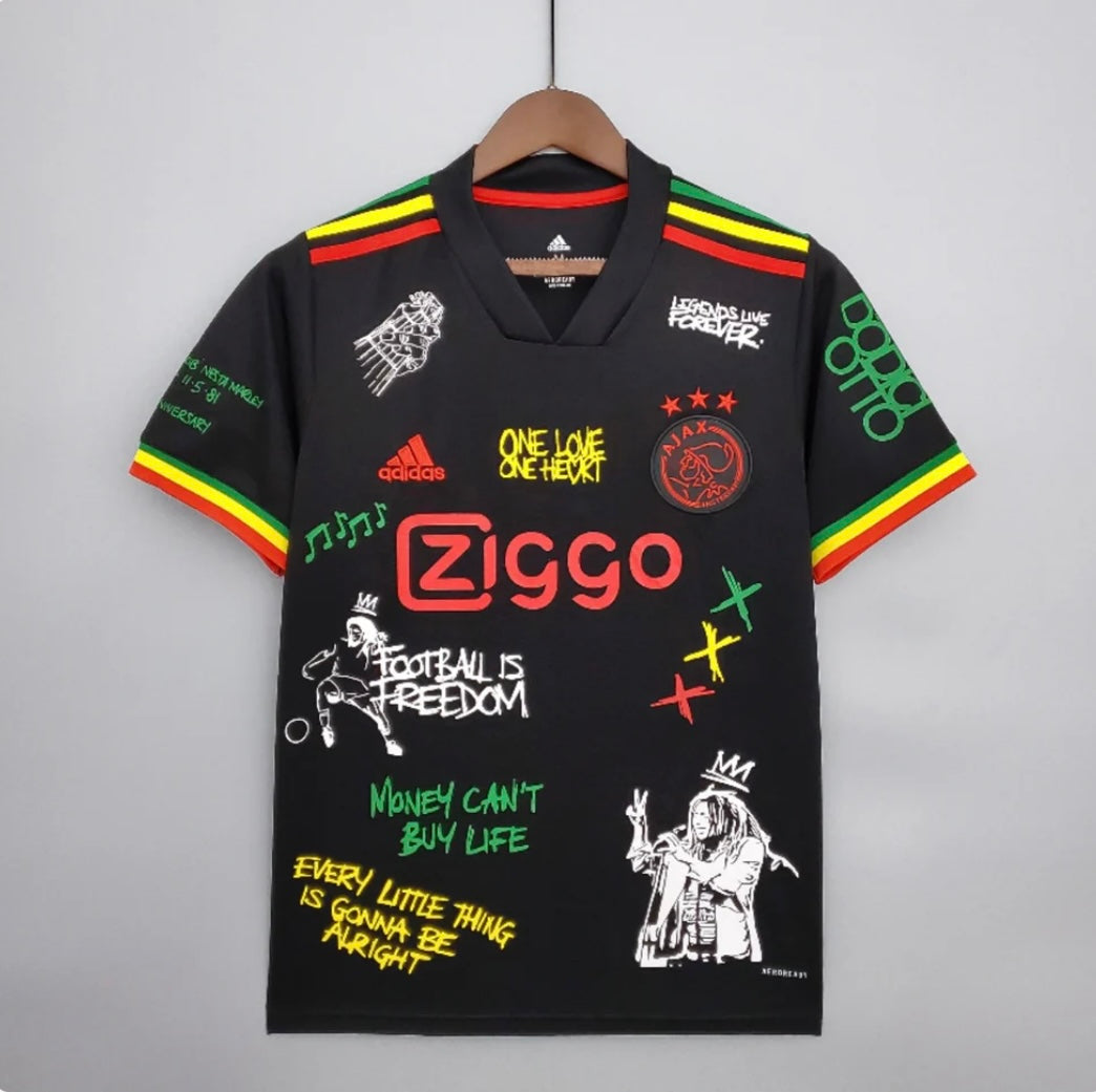Ajax Amsterdam 2021/22 Concept