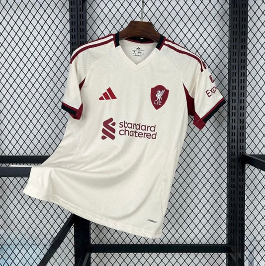 Liverpool 2025/26
Extérieur