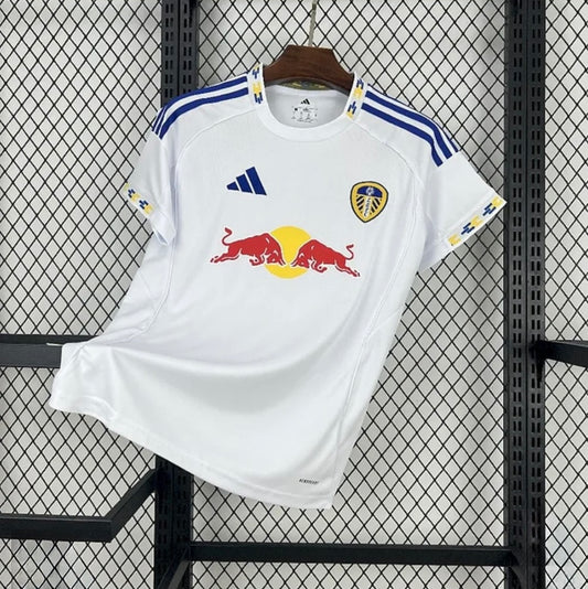 Leeds 2025/26 Domicile