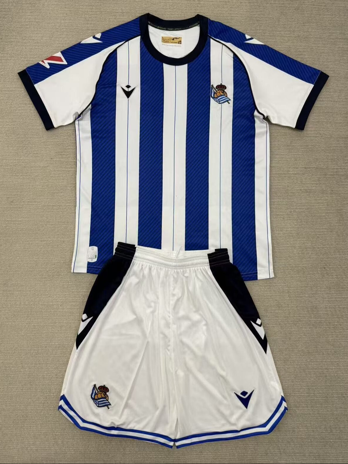 Ensemble Real Sociedad 2025/26 Domicile