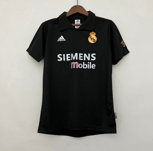 Real Madrid 2002/03
Extérieur