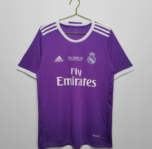 Real Madrid 2016/17
Extérieur