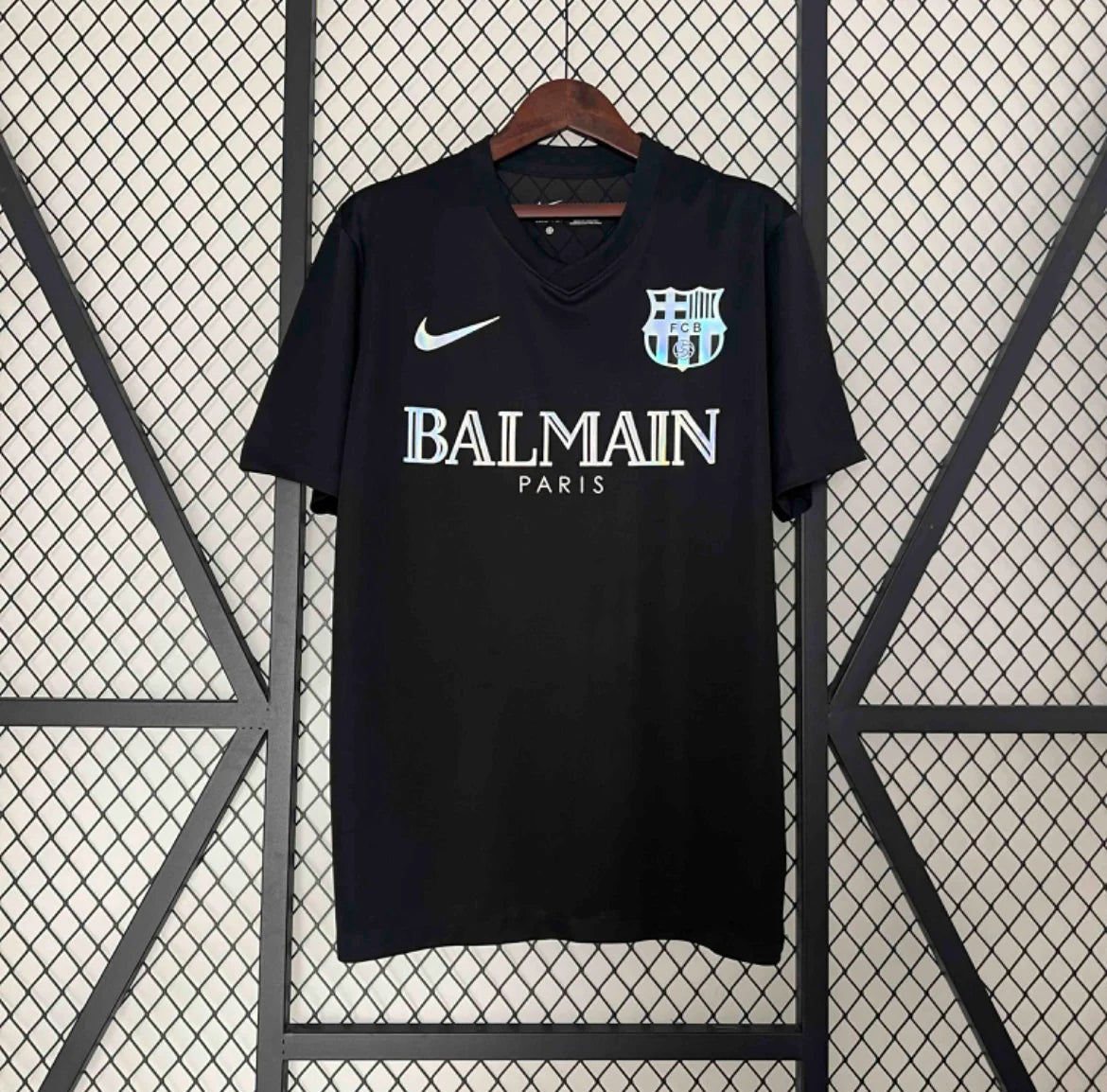 FC Barcelone X Balmain 2024/25
Concept