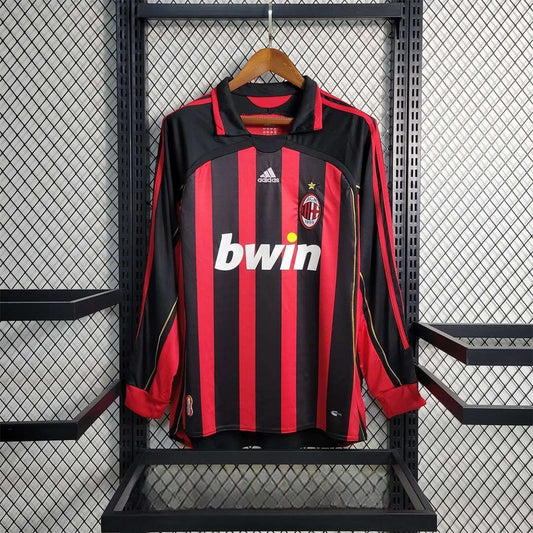 AC Milan 2006/07
Domicile à manches longues