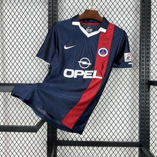 PSG 2001/02 Domicile