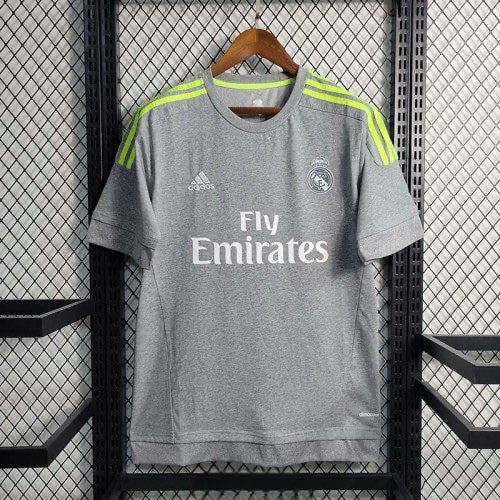 Real Madrid 2015/16 Extérieur