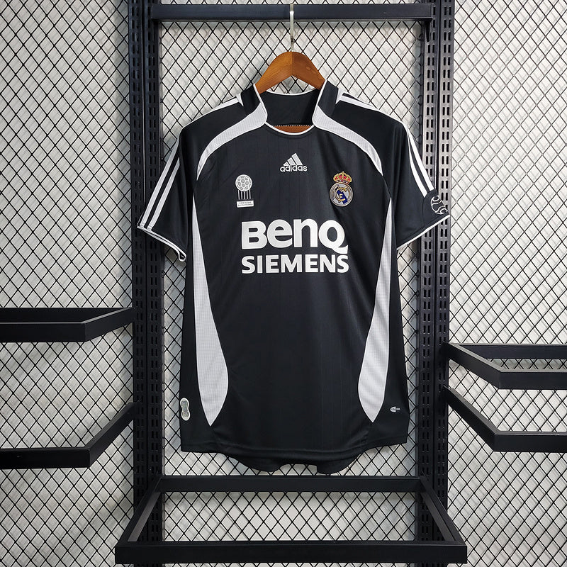 Real Madrid 2006/07 Extérieur
