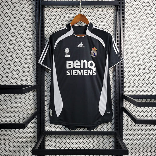Real Madrid 2006/07 Extérieur