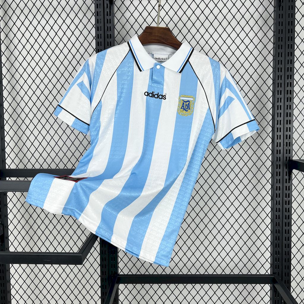 Argentine 1996 Domicile
