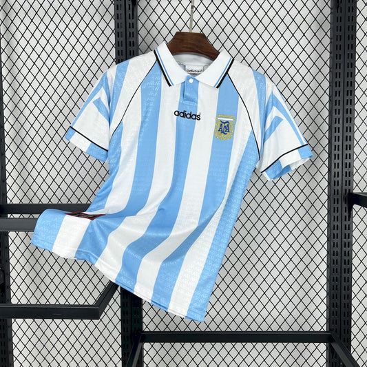 Argentine 1996 Domicile