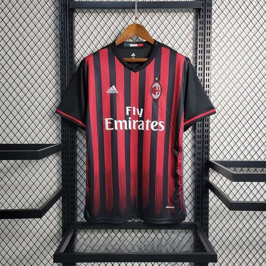 AC Milan 2016/17 Domicile