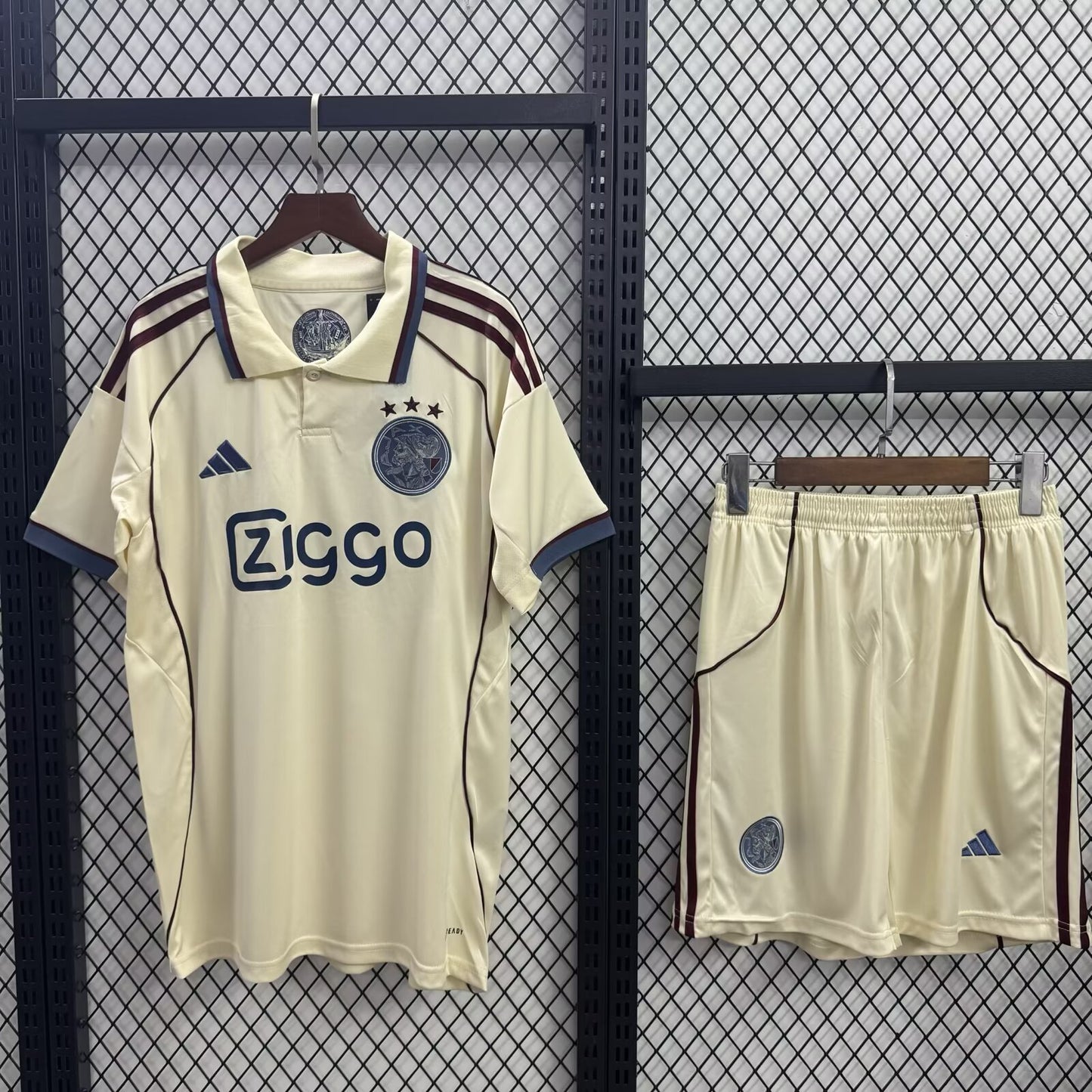 Ensemble Ajax Amsterdam 2025/26 Third