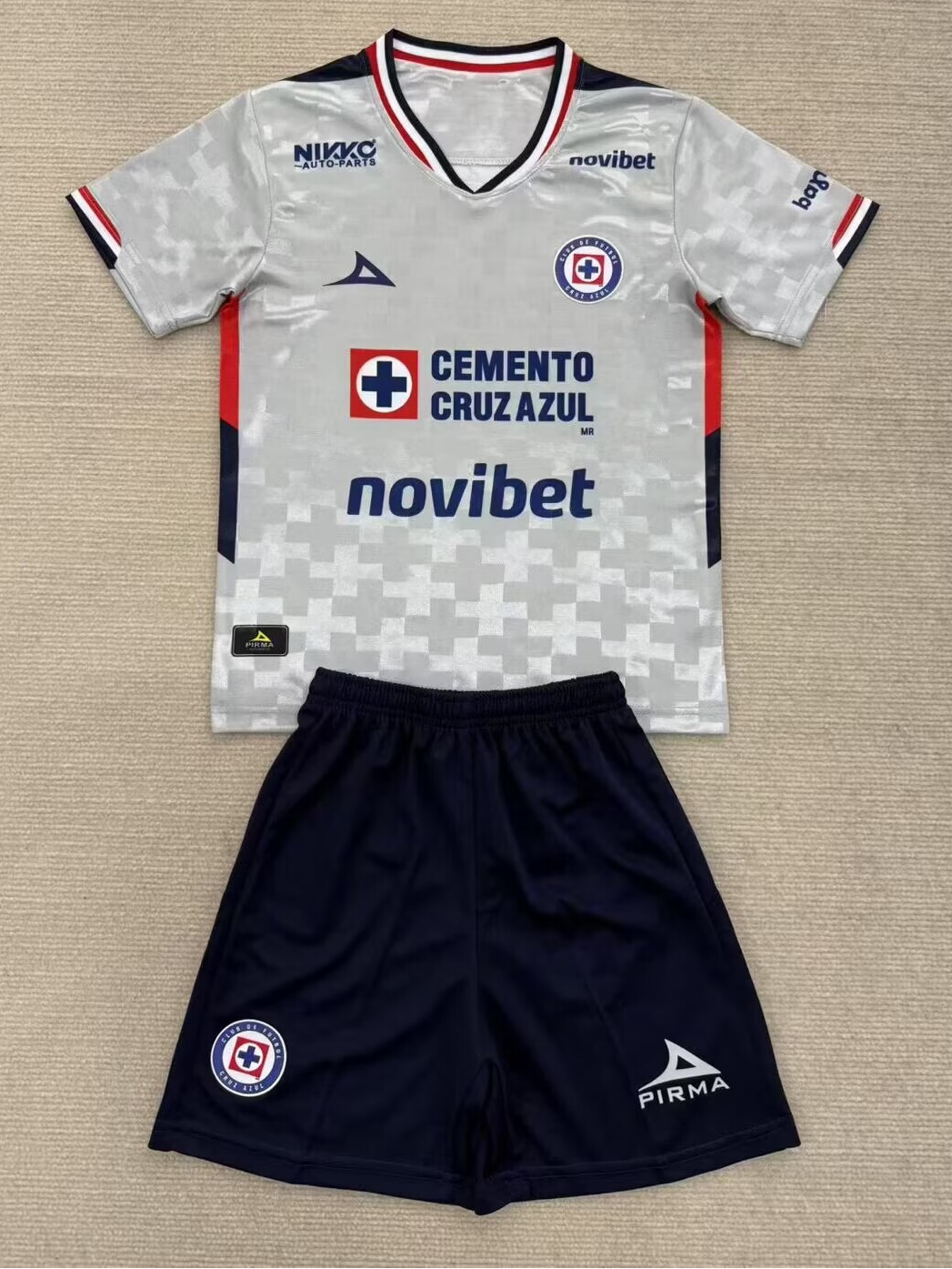 Ensemble CF Cruz Azul 2025/26 Extérieur