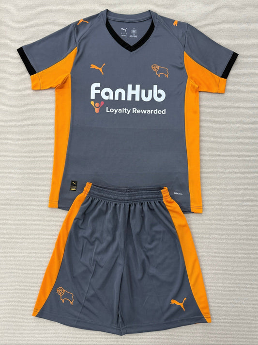 Ensemble Derby County 2025/26 Extérieur