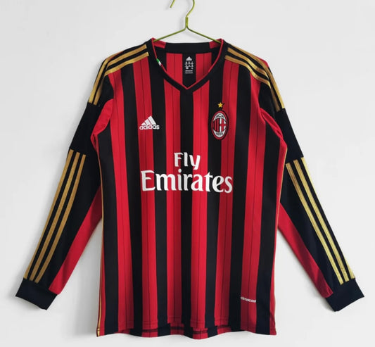 AC Milan 2013/14
Domicile à manches longues