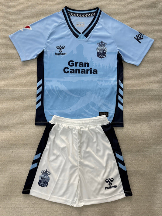 Ensemble Las Palmas 2025/26 Extérieur