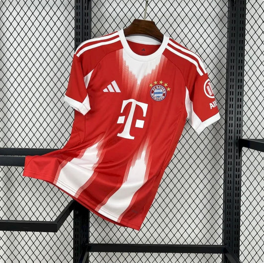 FC Bayern 2025/26
Domicile