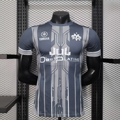 OM X JuL 2025/26 Concept
