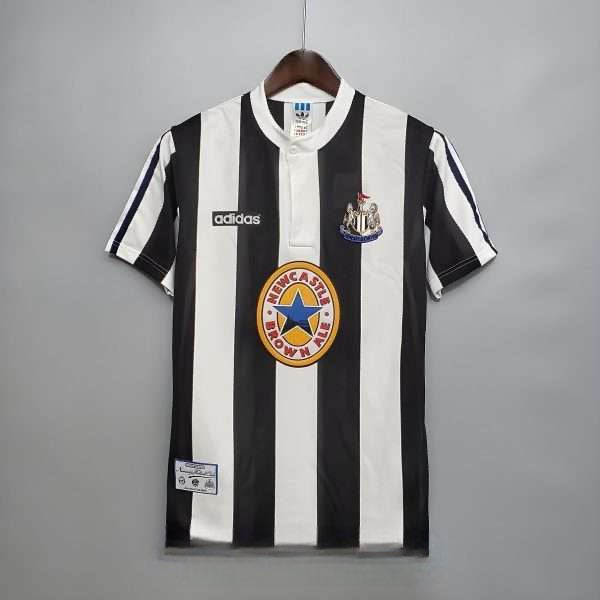 Newcastle 1995/96 Domicile