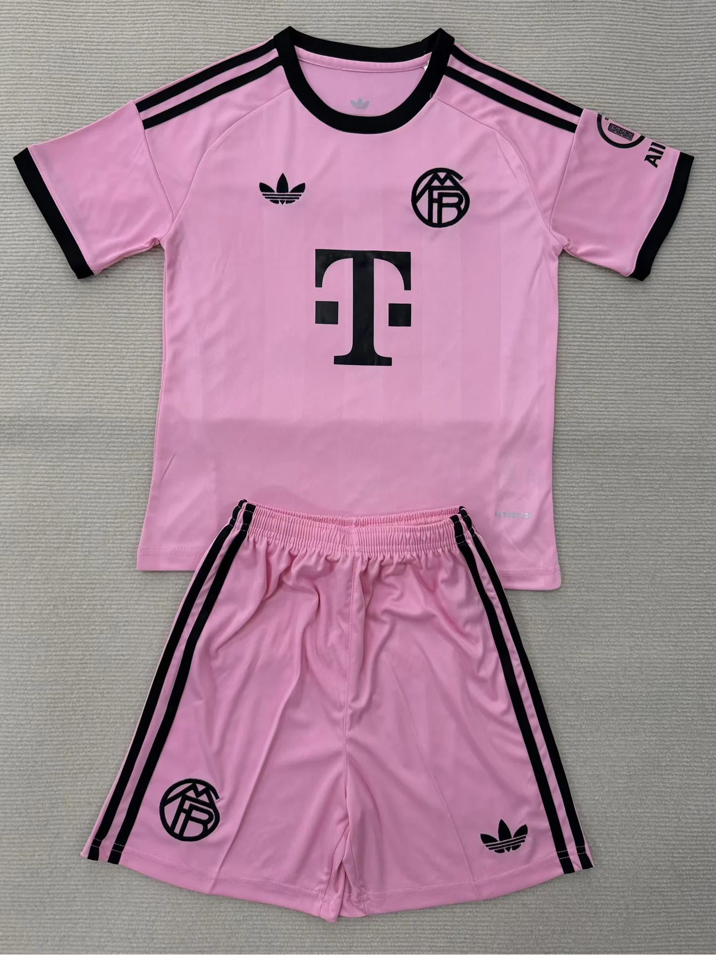 Ensemble Gardien UCL FC Bayern 2025/26