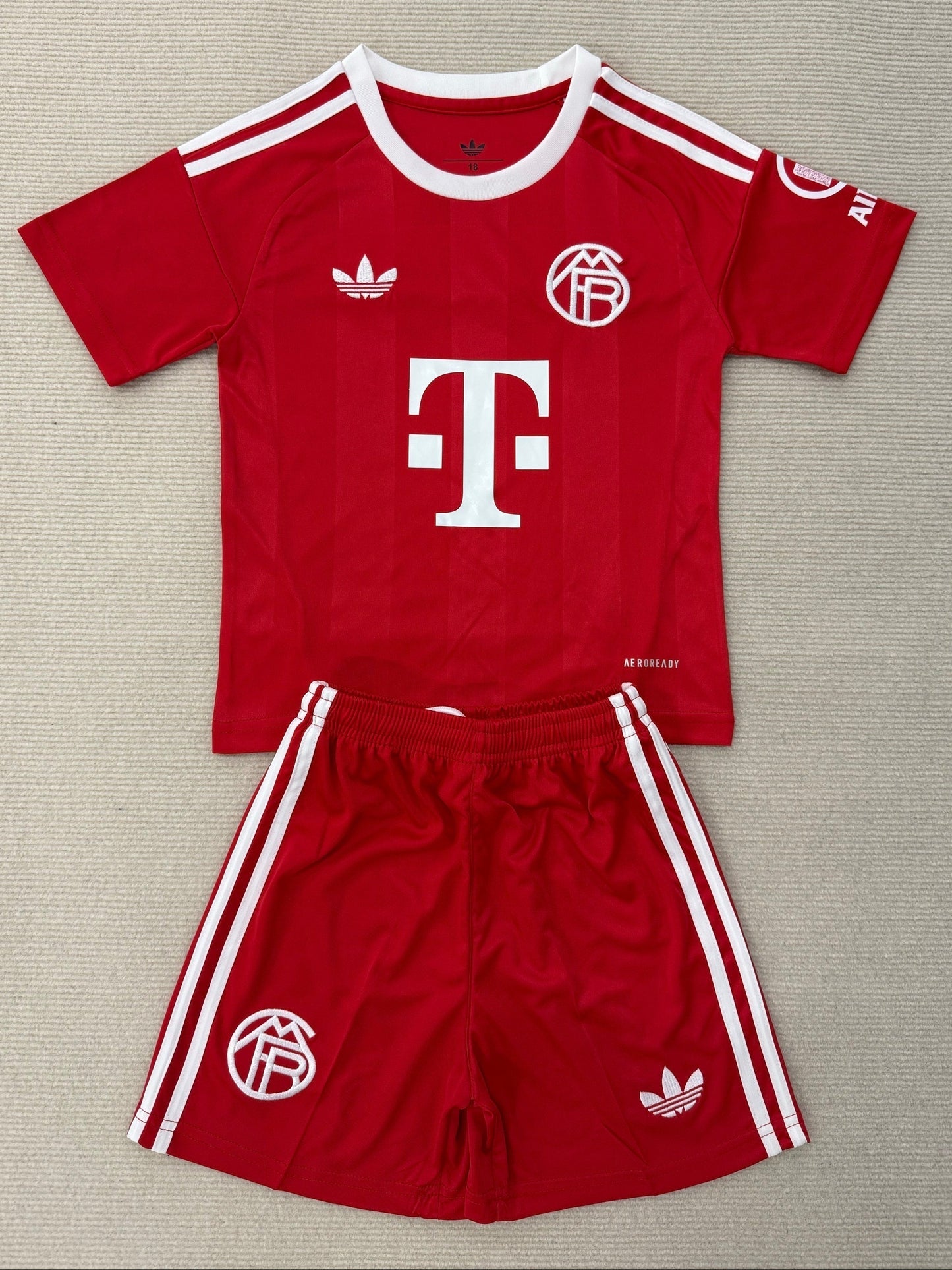 Ensemble Gardien UCL FC Bayern 2025/26