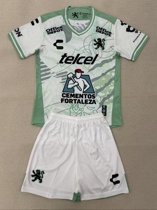 Ensemble Leon FC 2025/26 Extérieur